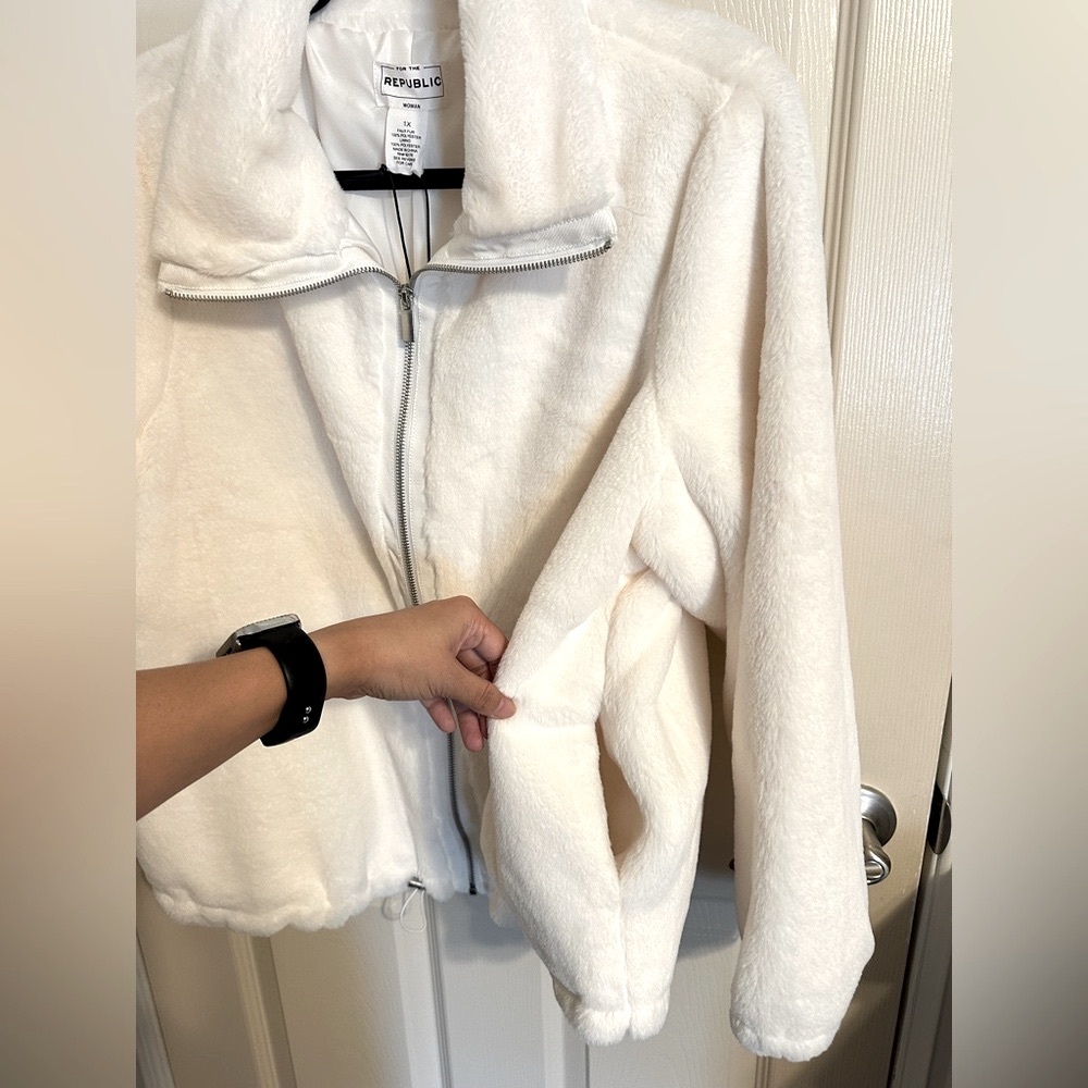 For The Republic Teddy Plush Zip-Up Long Sleeve Collar Jacket, Cream, Sz 1X, NWT - Picture 7 of 7